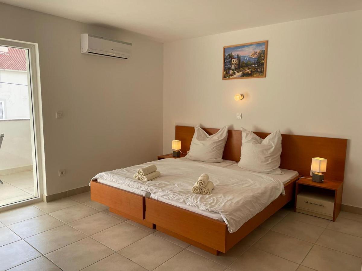 Novalja Apartments By Nena Exterior foto