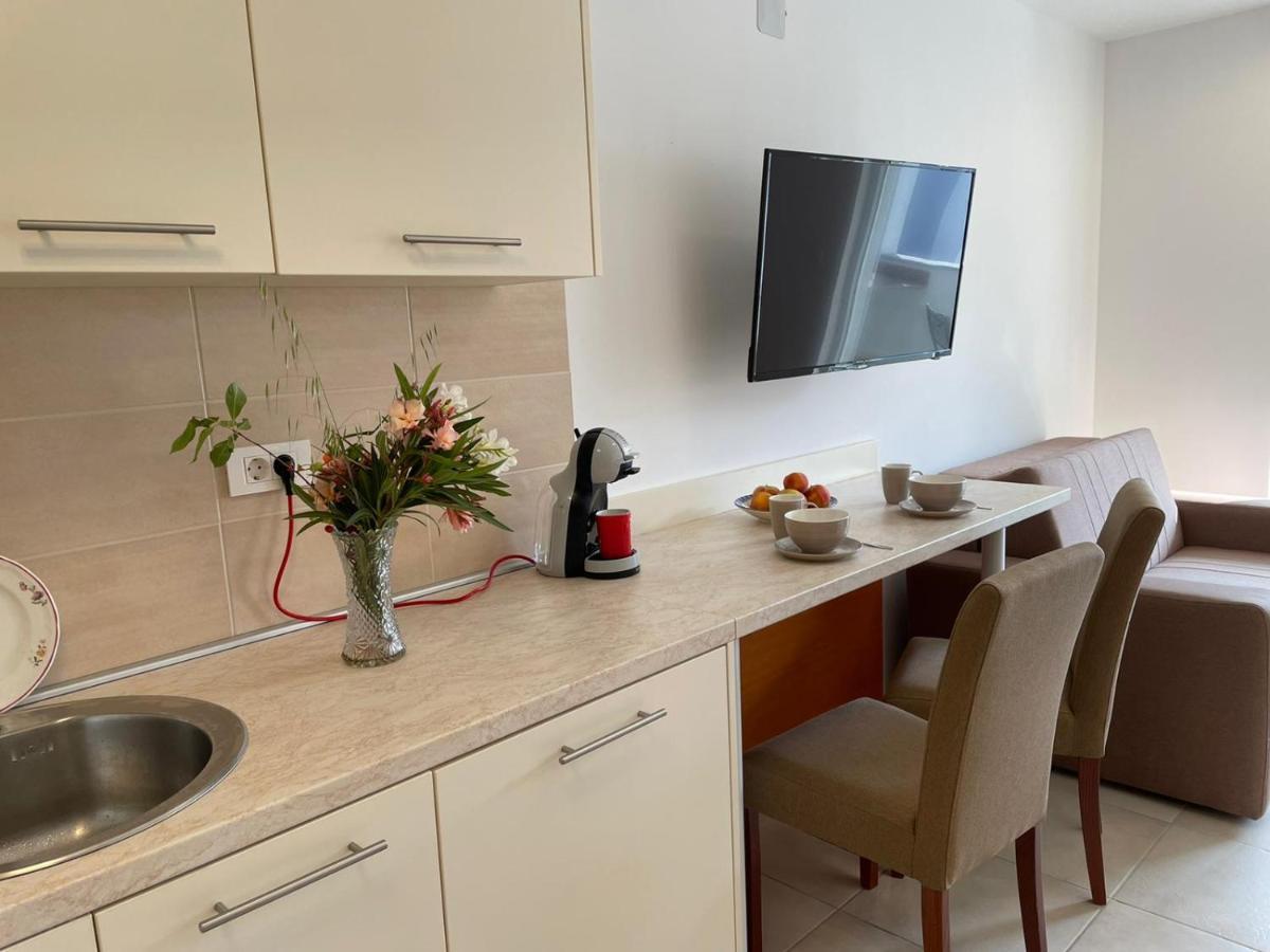Novalja Apartments By Nena Exterior foto