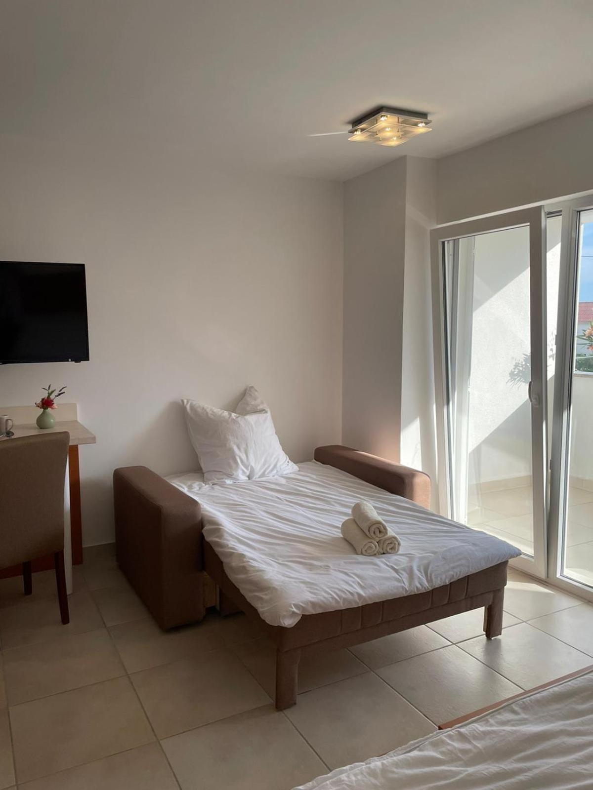 Novalja Apartments By Nena Exterior foto